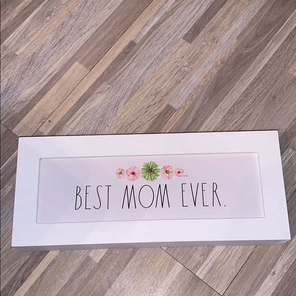 Rae Dunn best mom ever wooden sign decor